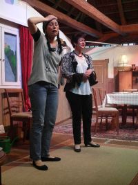 Jenny ist völlig außer sich - soll das ihre künftige Großmutter werden?