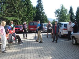 Die Gruppe sammelt sich zum Abmarsch